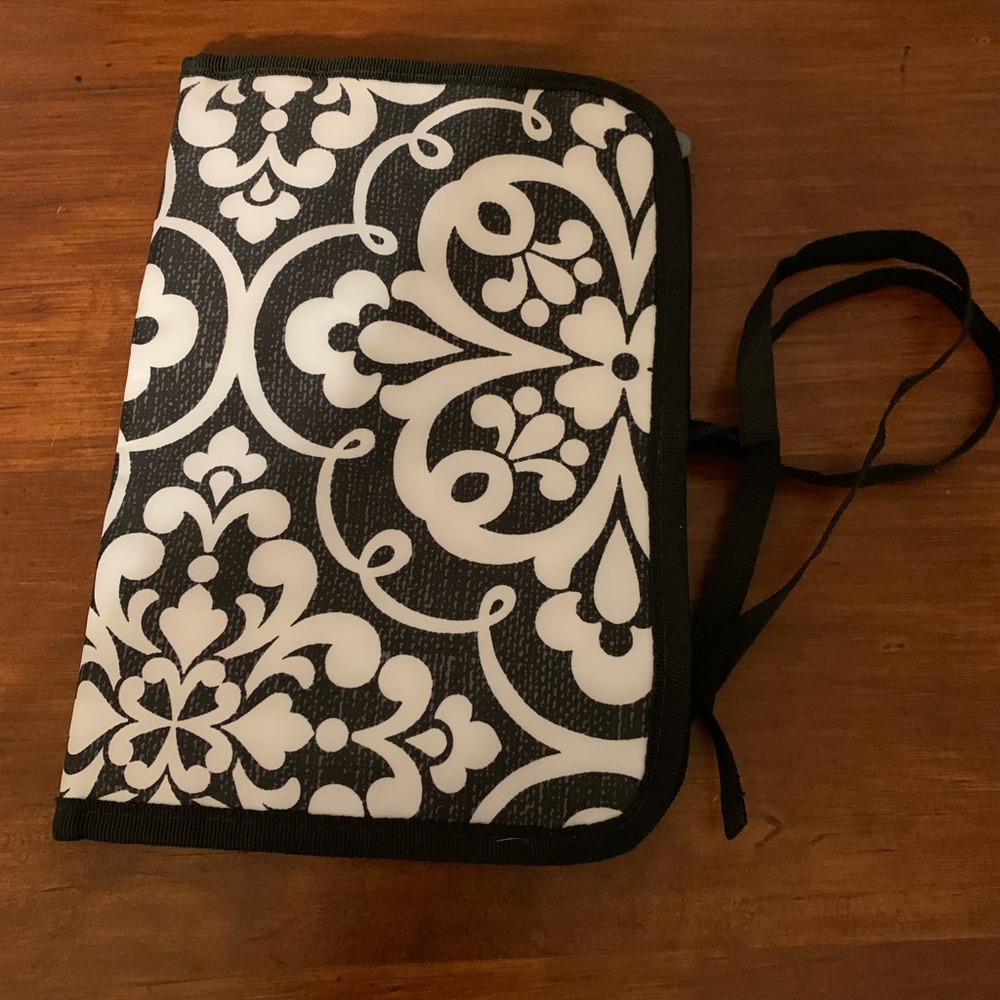 Thirty One Travel jewelry case NEW